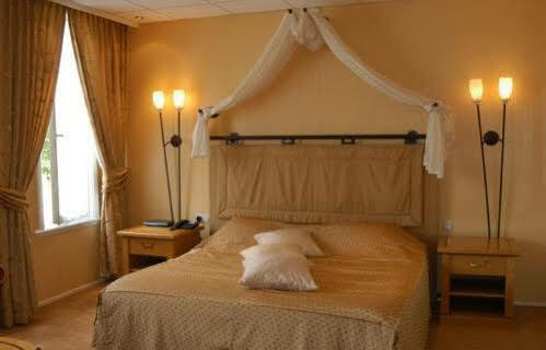 Mansion Hotel Bos & Ven Ойстервик Екстериор снимка